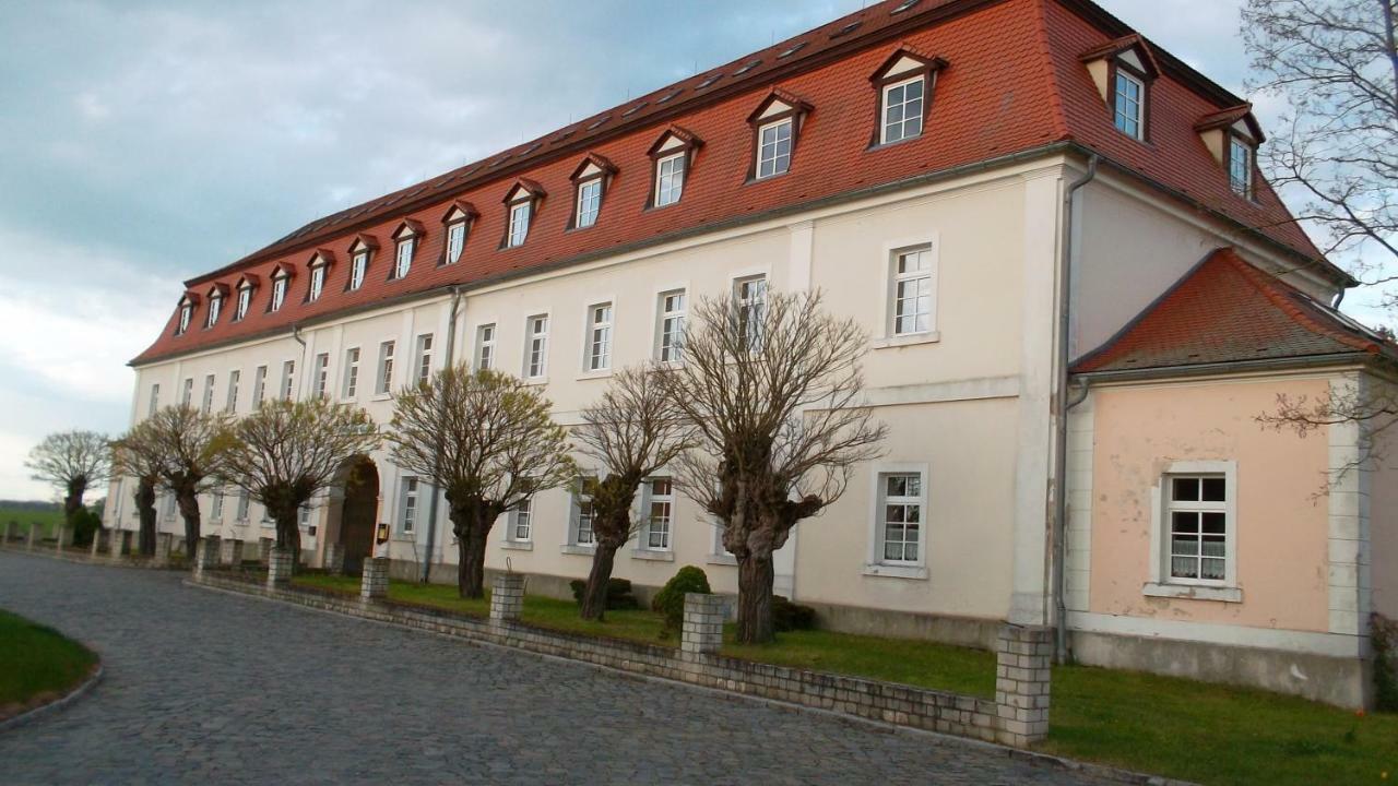 Domaene-Badetz Hotel Exterior photo