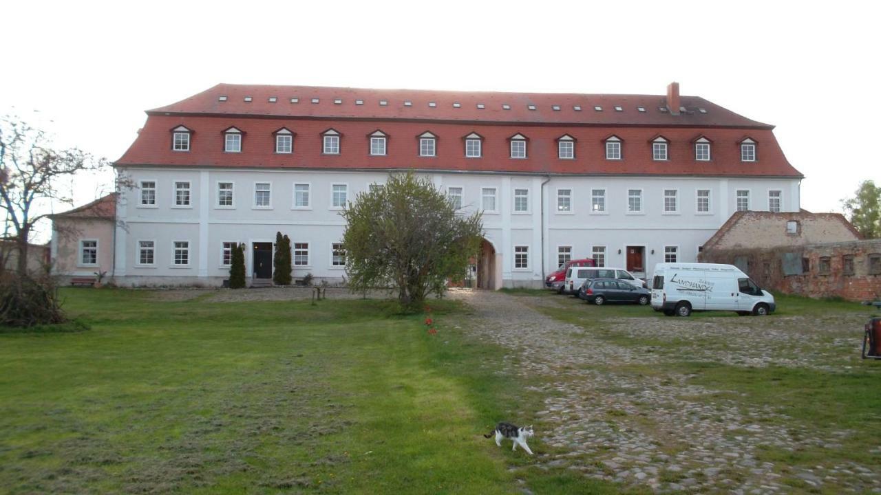 Domaene-Badetz Hotel Exterior photo